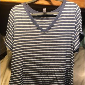 LulaRoe Christy T 2XL